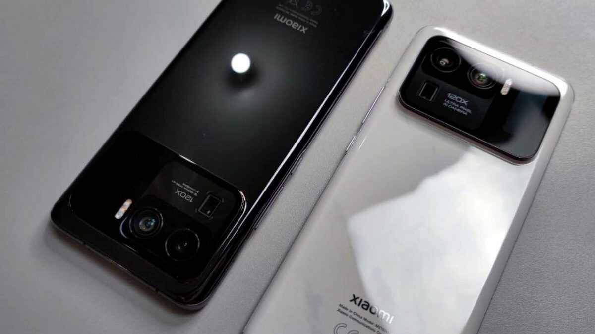 Xiaomi Mi 11 Pro в утечке: рендер с дизайном и камерным модулем
