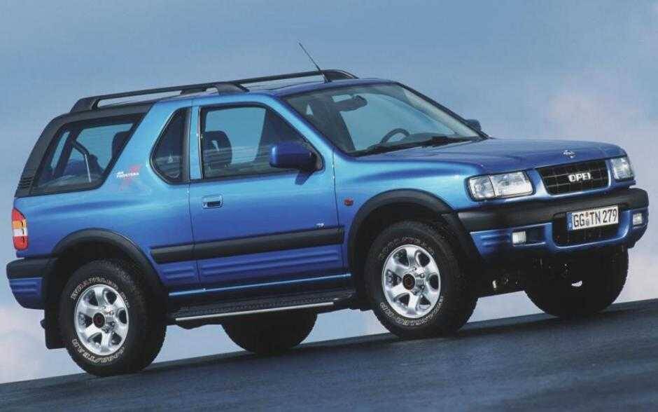 Легендарной Opel Frontera исполнилось 30 лет 6 Новая Opel Frontera с высокым клиренсом и черной решеткой радиатора
