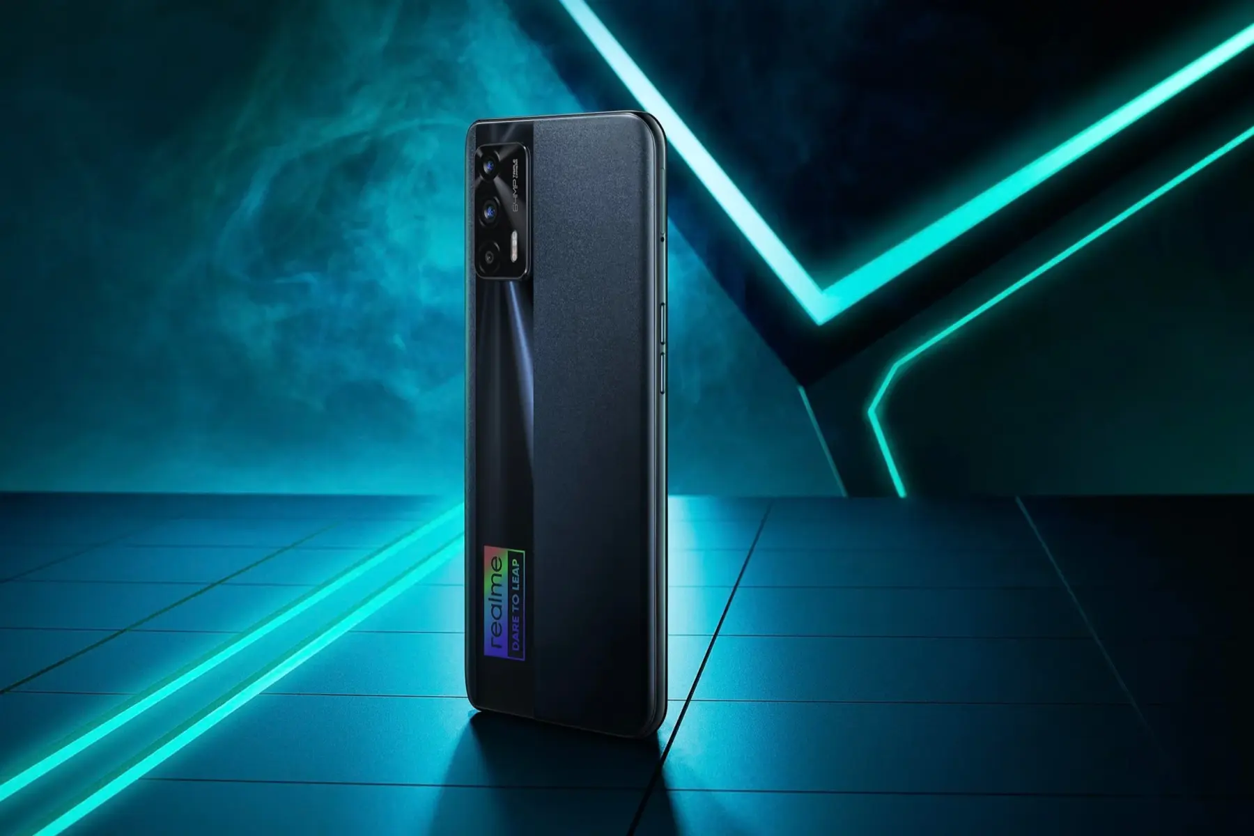 Представлен Realme GT Neo: AMOLED-экран и Dimensity 1200 за 274 доллара 5 Realme GT Neo