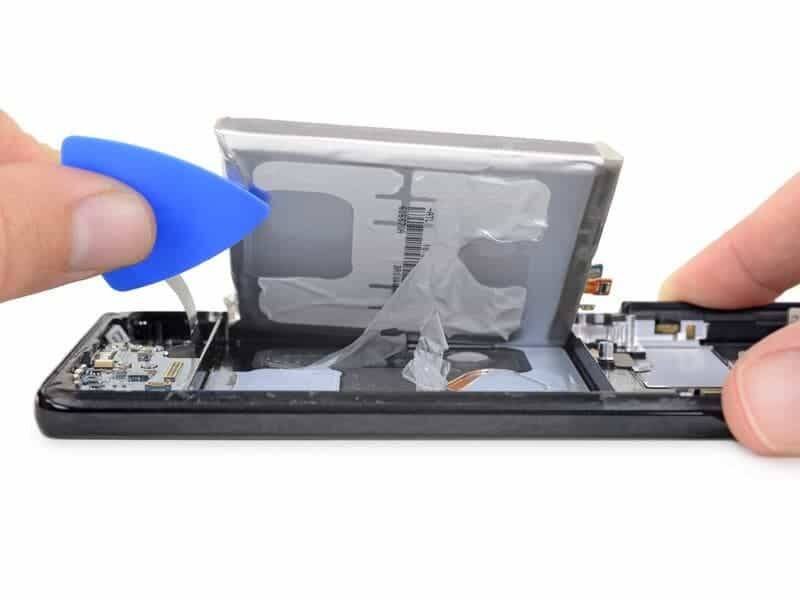 Samsung Galaxy S21 Ultra провалил тест на ремонтопригодность 8 Разбор внутреннего компонента Samsung Galaxy S21 Ultra в разрезе