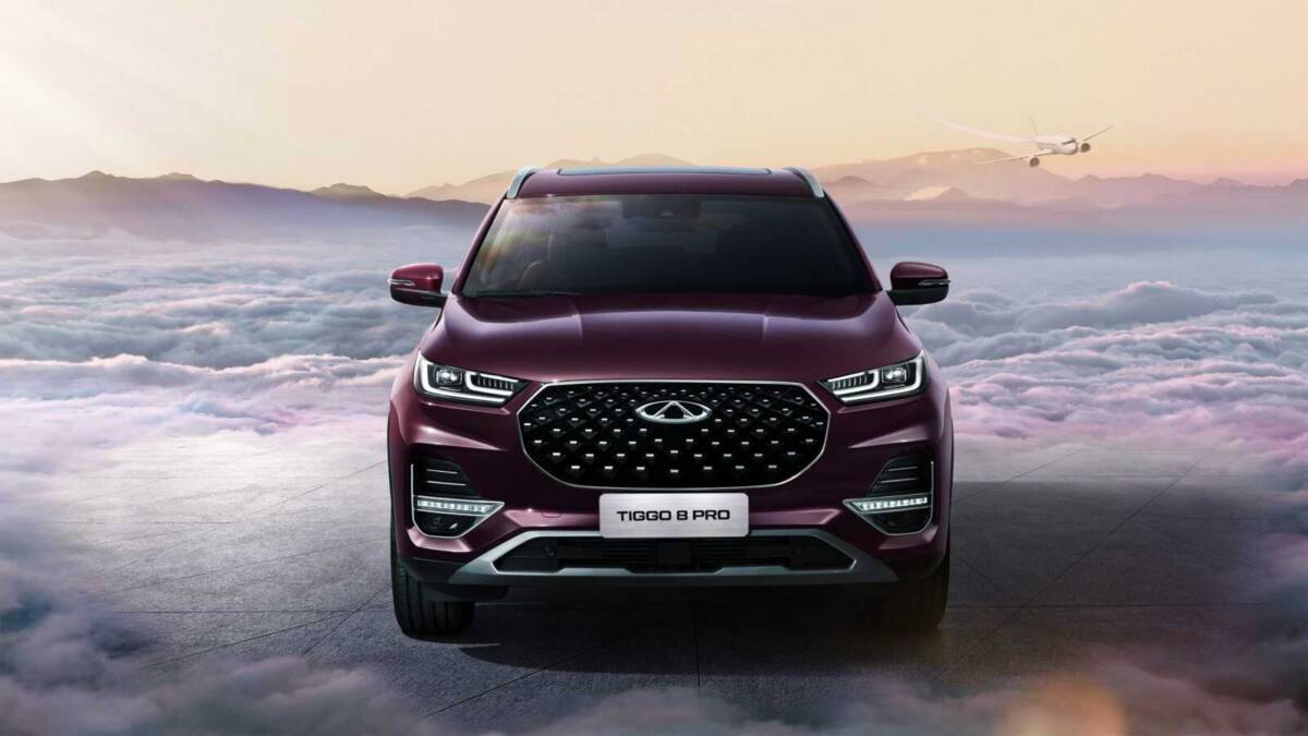 Chery выпустила кроссовер Tiggo 8 Pro в России 10 Передний вид кроссовера Chery Tiggo 8 Pro на облаках