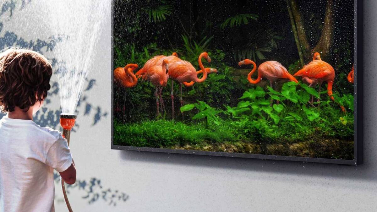 Компания Samsung представила новые телевизоры Neo QLED и Micro LED, и рассказала про технологии 8 Детали телевизора Samsung Neo QLED и Micro LED на стене