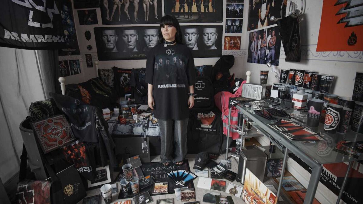 Balenciaga и Rammstein составили новый эксклюзивный плейлист для Apple Music 3 2c1381c4 d43e 4057 abae c0b644c09edc