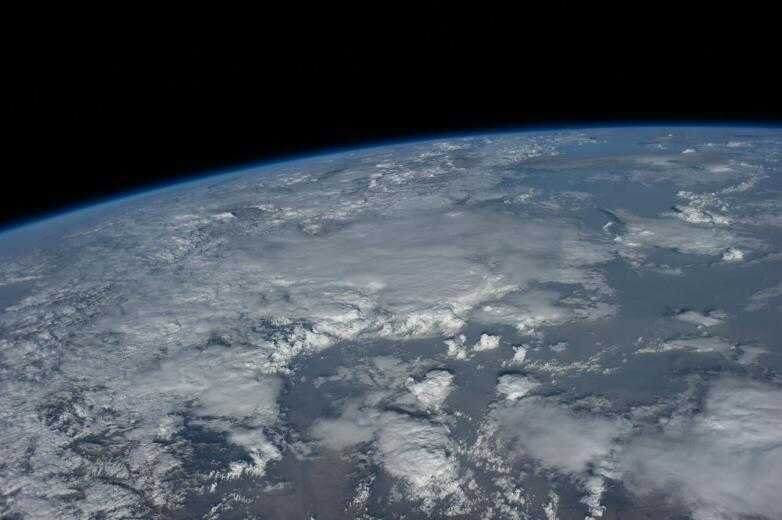 Новая космическая станция Китая официально вышла на орбиту 4 earth