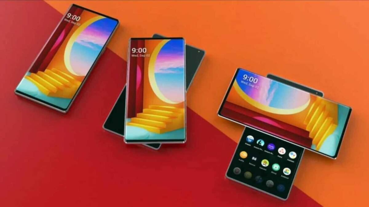 LG подтвердила, что закрывает мобильное направление 3 Смартфоны LG на презентационном столе с яркими экранами