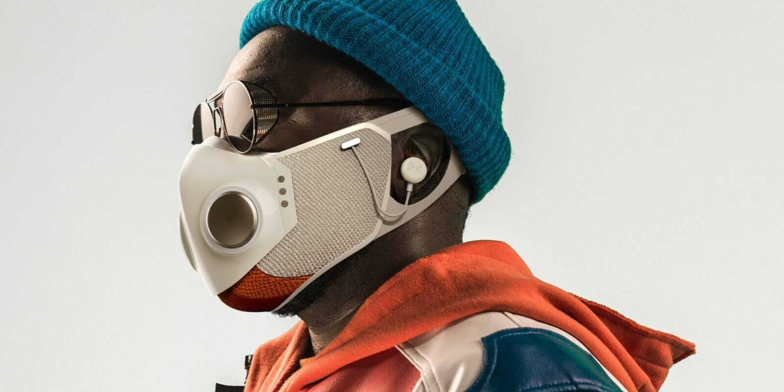 Фронтмен Black Eyed Peas представил свою умную защитную маску 4 Black Eyed Peas