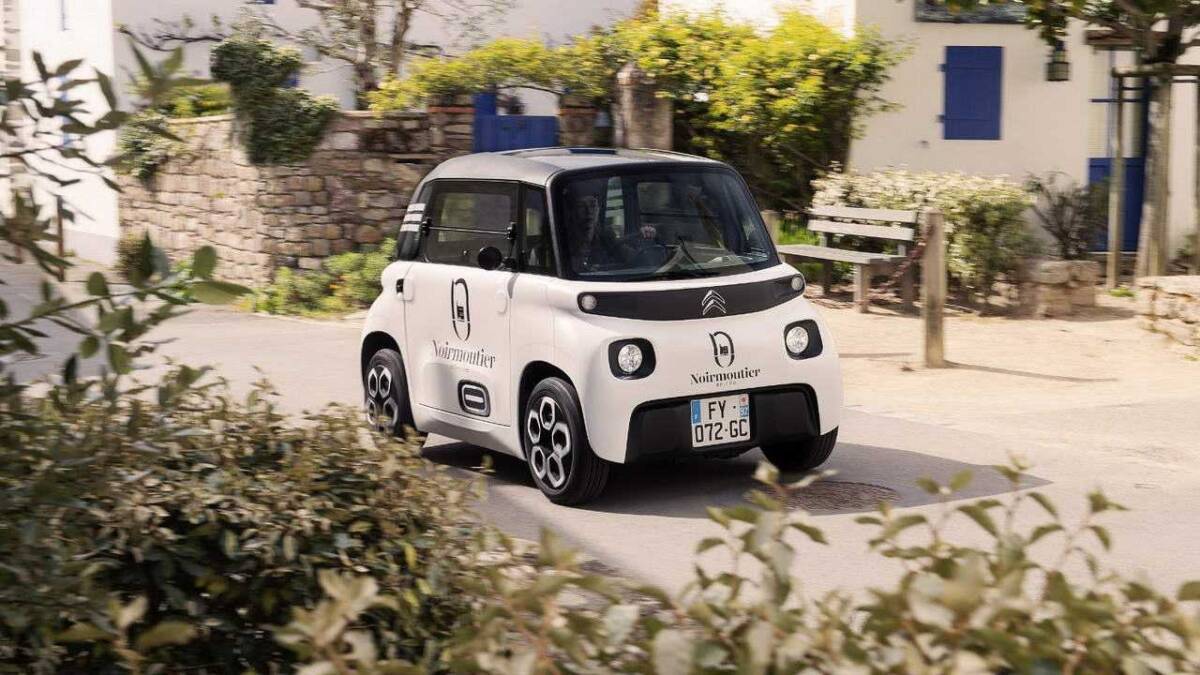 Электромобиль Citroën Ami Cargo в компактном кузове для города, представлен с ценой от 6500 евро