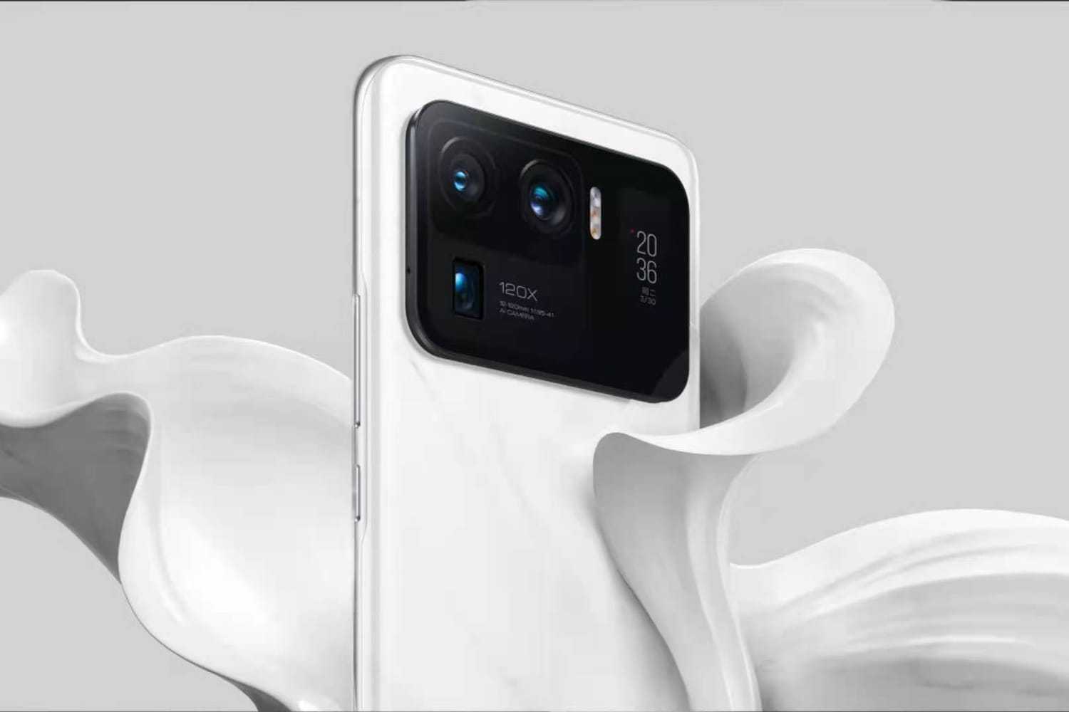 Xiaomi представила в России серию Mi 11 и Mi Smart Band 6 9 xiaomi mi 11 ultra 4.jpg 17 43 14 539