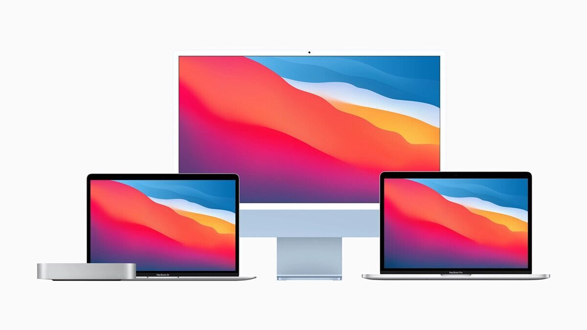 Набор MacBook и iMac с дисплеями и клавиатурами