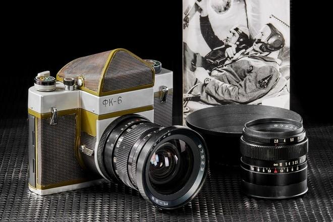 Фотокамеру Leica, которая была в космосе, и фоторужьё продадут на аукционе 3 cb985cb2 c85e 11eb 9e19 96000091f725 660