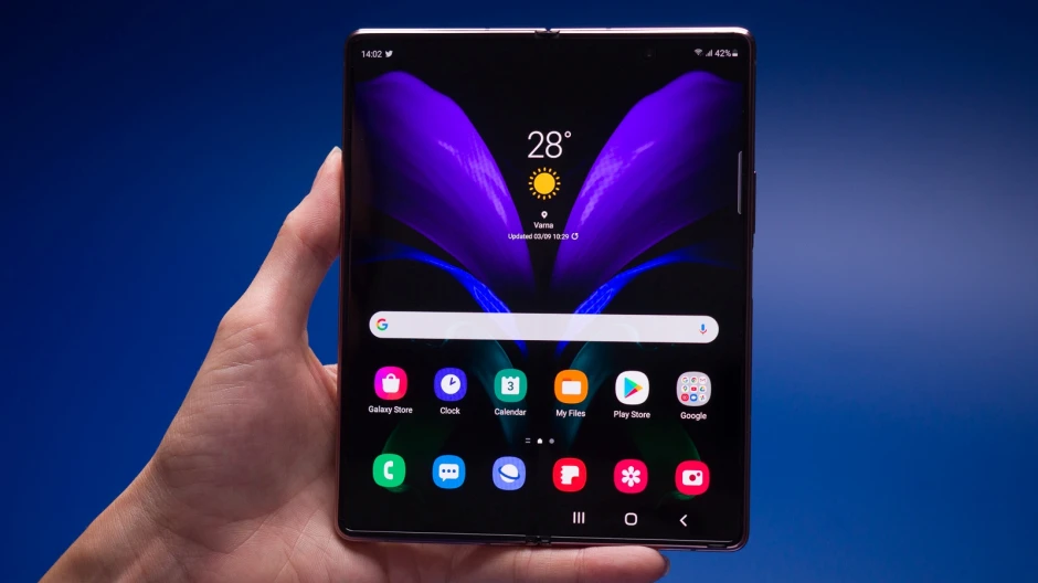 Google будет использовать дисплеи Samsung для своего складного телефона 4 google will use samsung displays for its foldable phone production starts in october