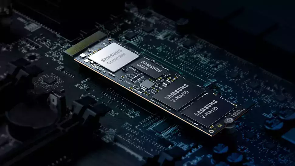 Samsung разрабатывает твердотельные накопители PCIe 4.0 и 5.0 3 nesv3w2kpofgy6wwmtqks6 970 80.png