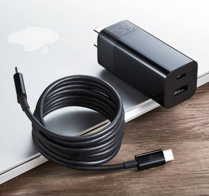 Зарядное устройство ZMI мощностью 65 Вт и кабель USB-C