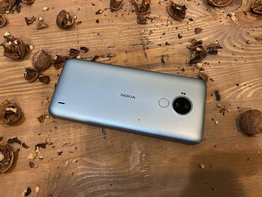 Серая Nokia C30 с задней камерой и сканером отпечатков