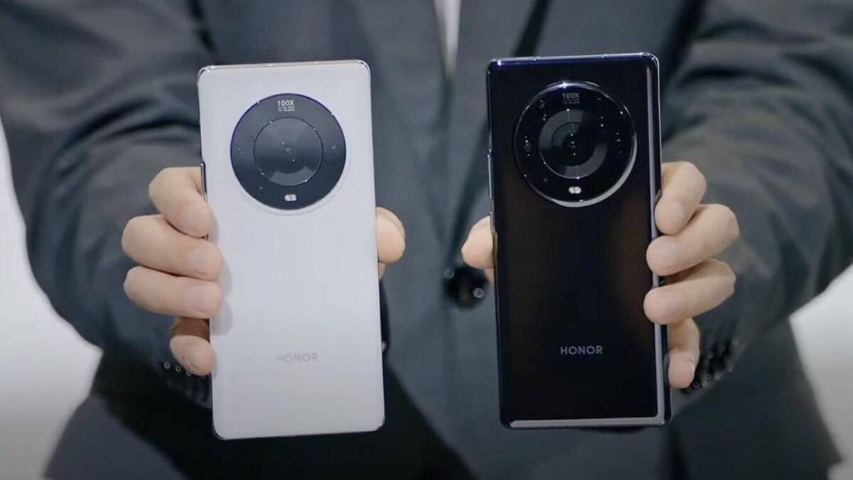 Смартфоны Honor Magic3 в руке сзади дизайн
