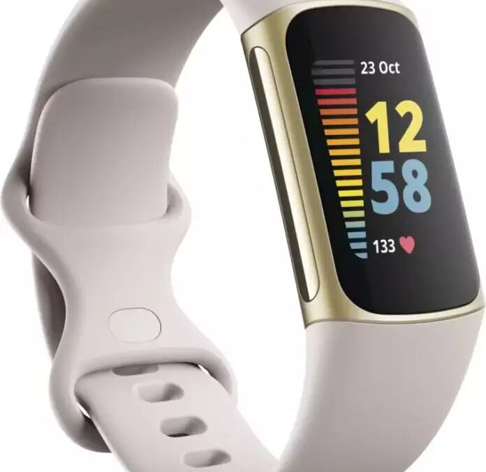 fitbit charge 5 white 696x829 1