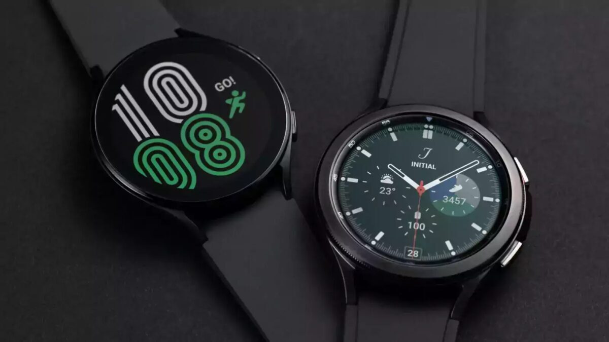 Samsung анонсировала новые часы Galaxy Watch 4 и Watch 4 Classic на Wear OS официально 7 Умные часы Galaxy Watch 4 и Watch 4 Classic на черном фоне
