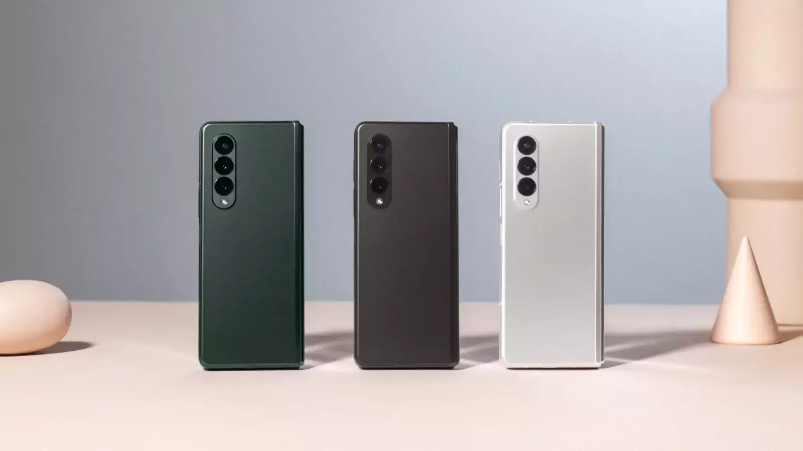 Samsung официально представил Galaxy Z Fold3: первый влагозащищённый складной смартфон 9 galaxy z fold 3 5