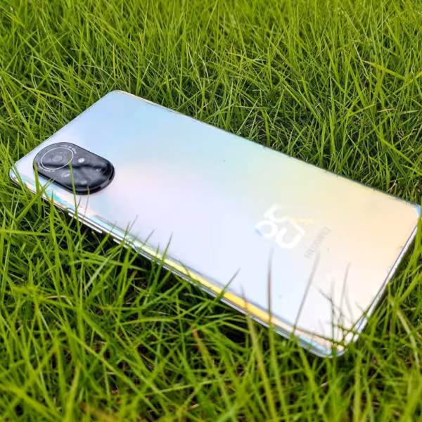 Huawei Nova 8