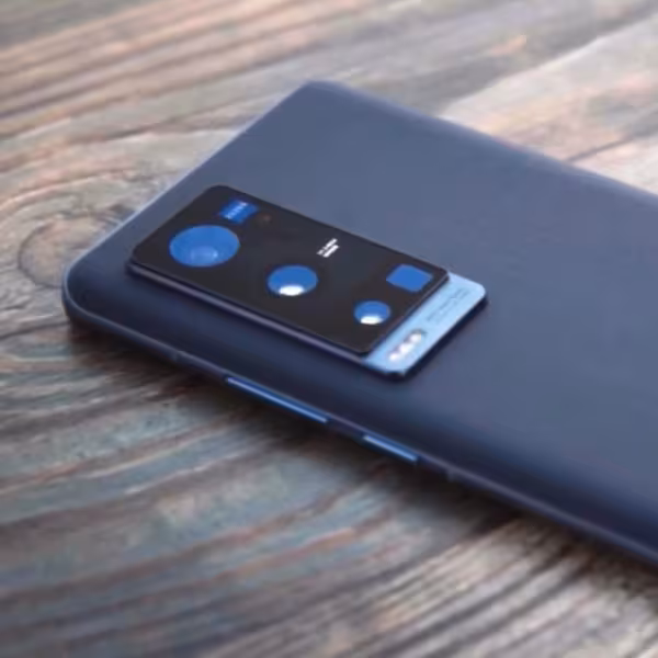 Vivo X70