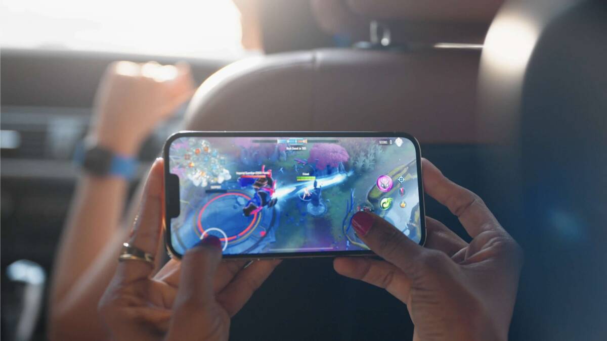 Apple показала iPhone 13 Pro и iPhone 13 Pro Max официально