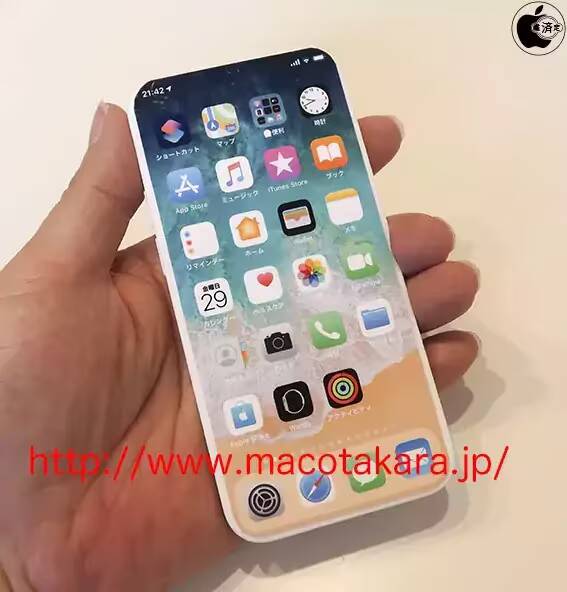 Всё, что мы знаем об iPhone 13: дата выхода, цена, характеристики и утечки 10 Айфон 13 в руке, изображение интерфейса смартфона