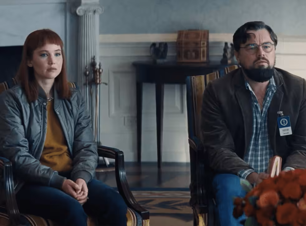 Netflix выпустил новый трейлер фильма "Не смотрите вверх" 1 Screenshot 2021 09 08 at 15.08.40