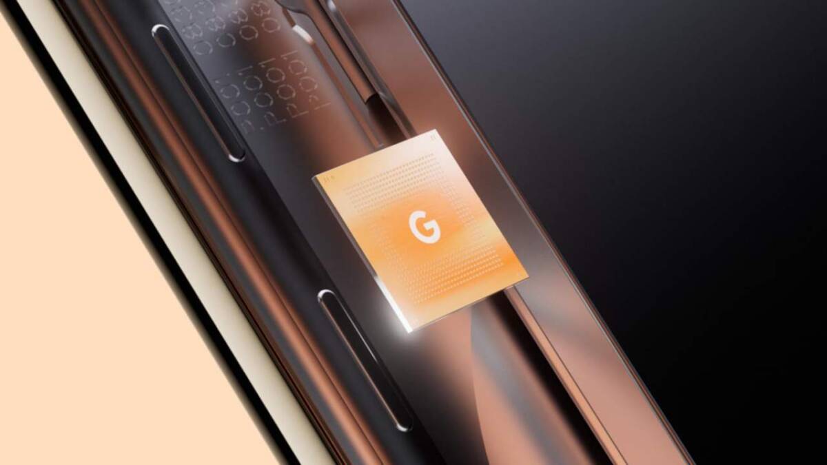 Процессор Google на экране Google Chromebook