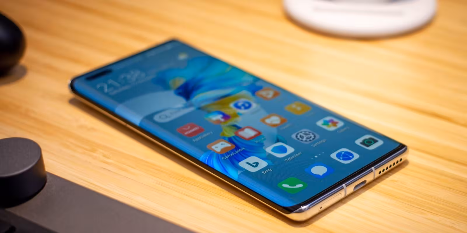 Huawei Mate 50 может появиться в октябре 1 n1