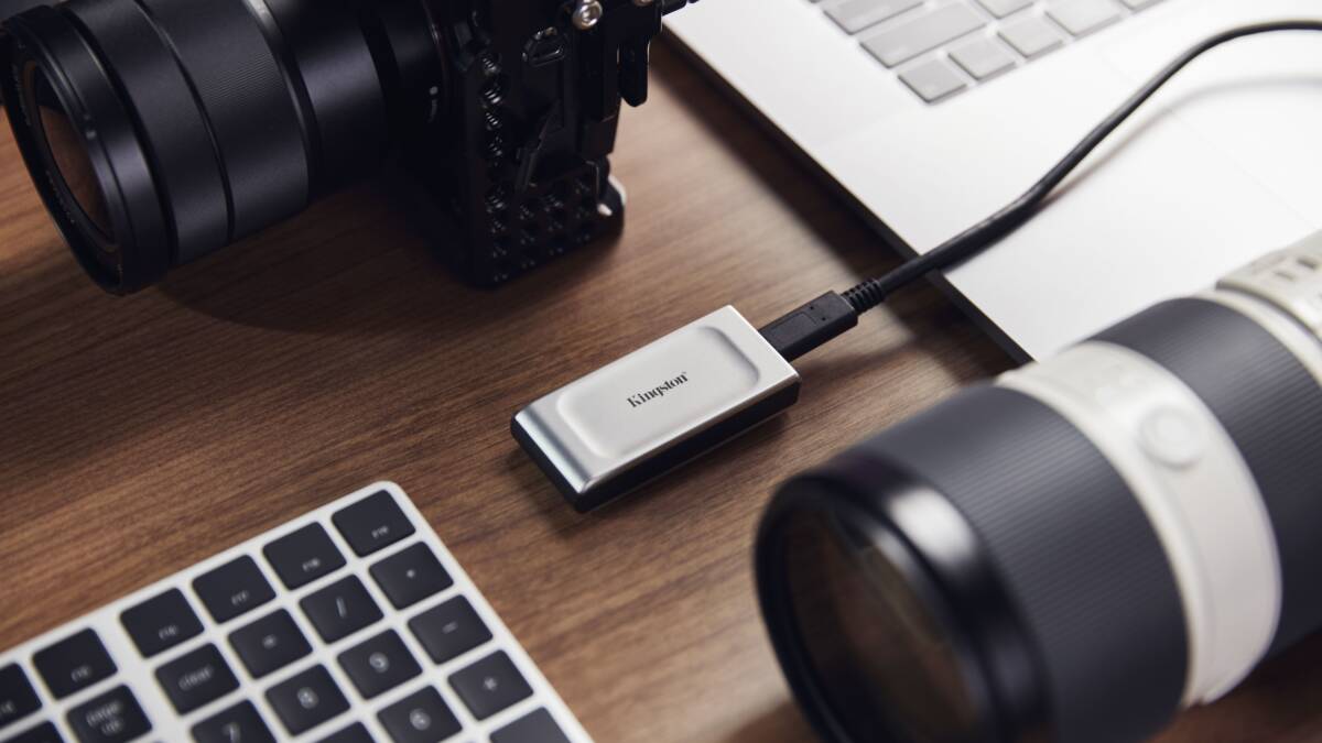 Kingston представила XS2000 — карманный SSD размером с флешку и объемом до 2 ТБ 5 Kingston представила XS2000 — карманный SSD размером с флешку и объемом до 2 ТБ