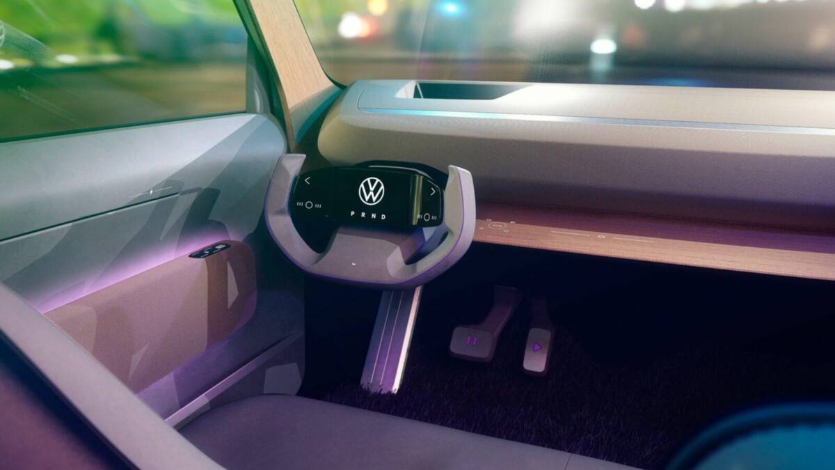 Внутренний интерьер концепт-кары Volkswagen ID.Life с цифровой панелью управления