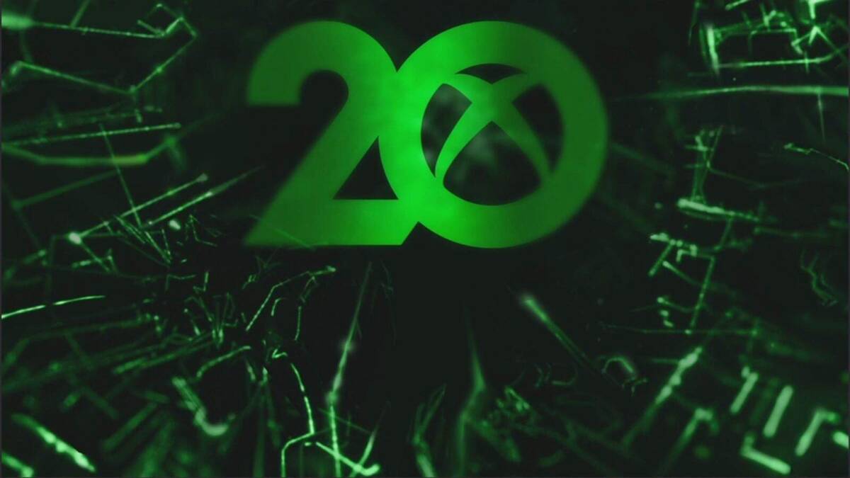 Зеленый логотип Xbox на черном фоне с полупрозрачным технологическим фоном
