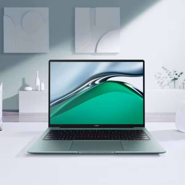 MKT MateBook Creative Lifestyle Shot HQ MKT MateBook 14s Green Creative Shot ID Shots2 JPG 20210811