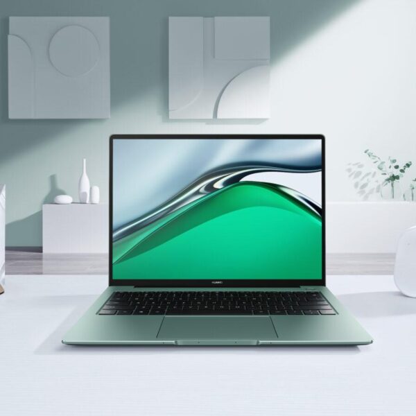MKT MateBook Creative Lifestyle Shot HQ MKT MateBook 14s Green Creative Shot ID Shots2 JPG 20210811
