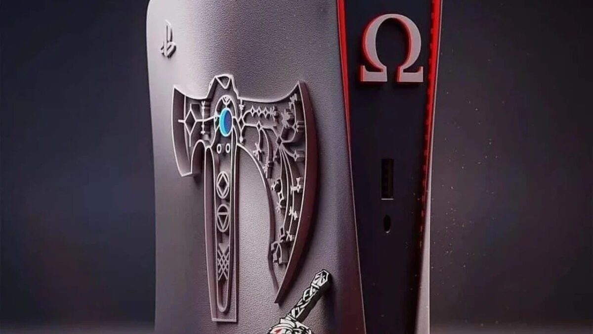 Лицевая панель Sony PlayStation 5 с декоративной вставкой из комплекта обзора