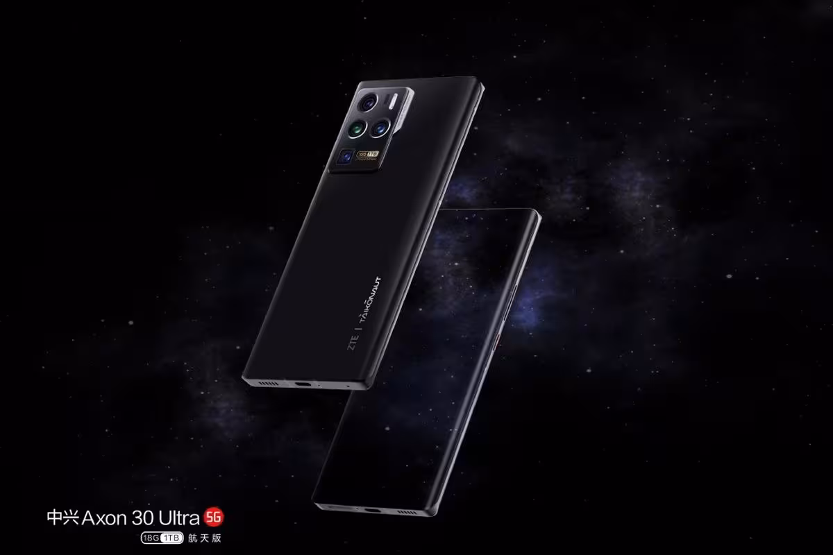 ZTE Axon 30