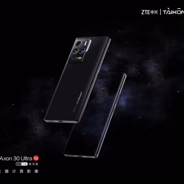 ZTE Axon 30