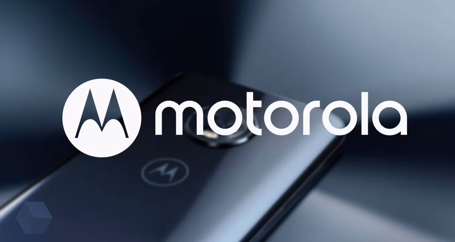 Motorola E32: появились первые изображения 3 7 5