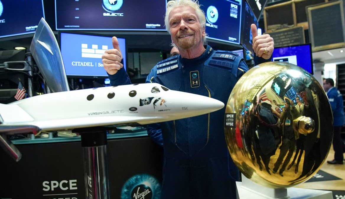 Virgin Galactic продала 100 билетов для космического тура 4 756185041865016