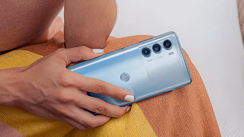 108 Мп и Snapdragon 888+: представлен смартфон Moto G200 2 Moto G200
