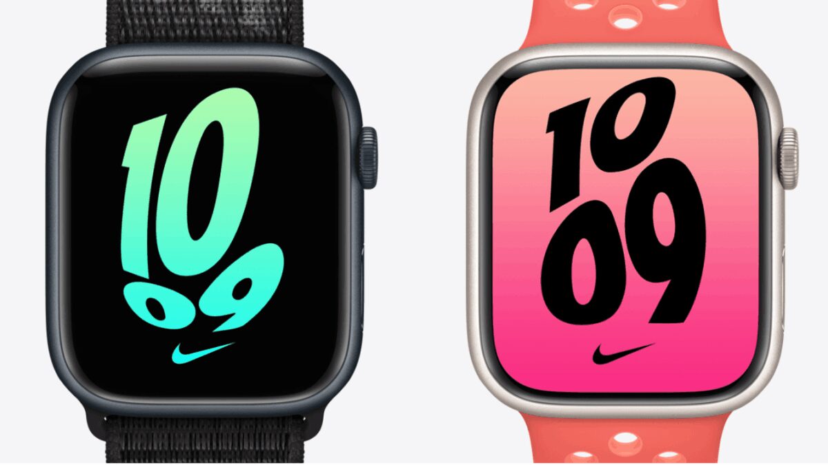Два экрана Apple Watch Series 7 с крупными цифрами