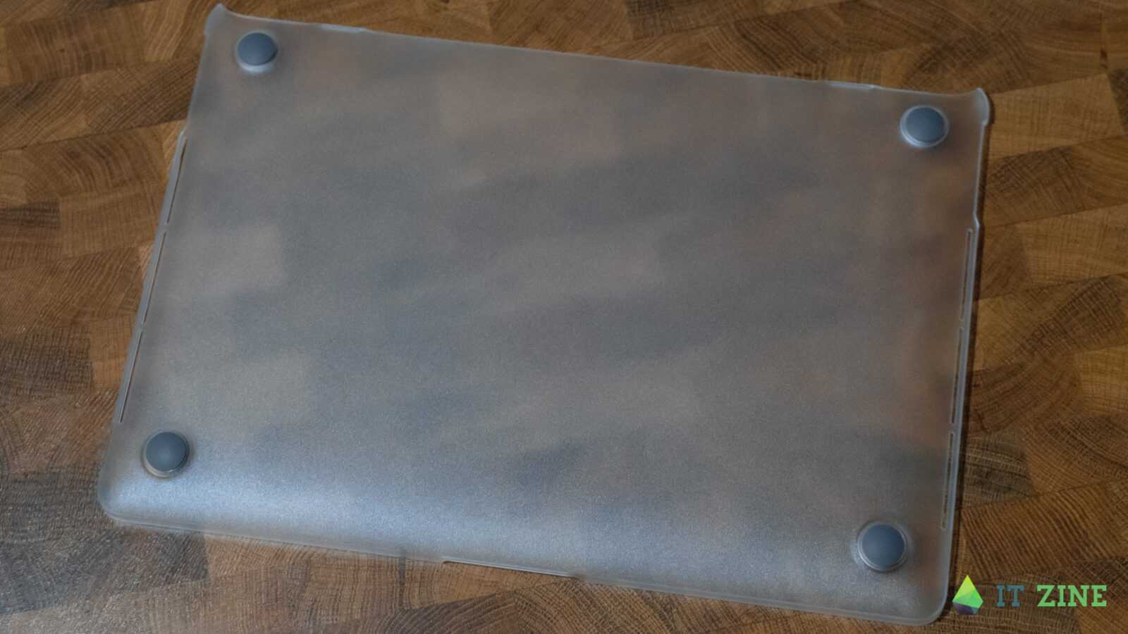 Обзор кейсов Moshi versacover и iGlaze для iPad Pro и MacBook Pro: безопасность превыше всего 32 itzine.ru Moshi cases 19