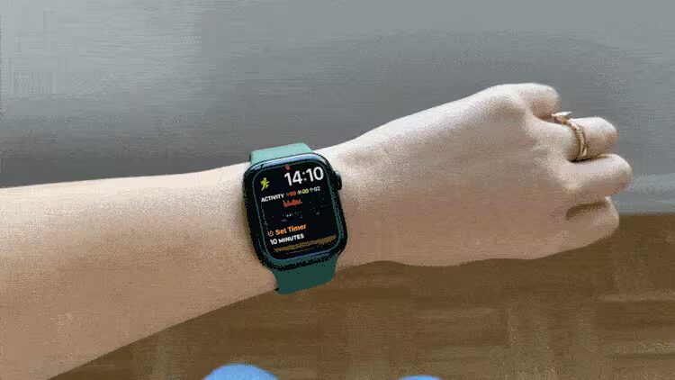 Как управлять Apple Watch без помощи рук 5 Двойное сжатие активирует Assistive Touch и вызывает меню действий.