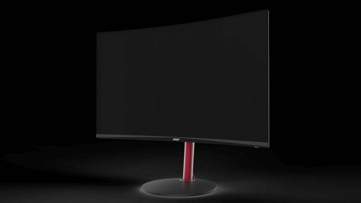 Игровой монитор Acer Nitro XZ322QV на черном фоне