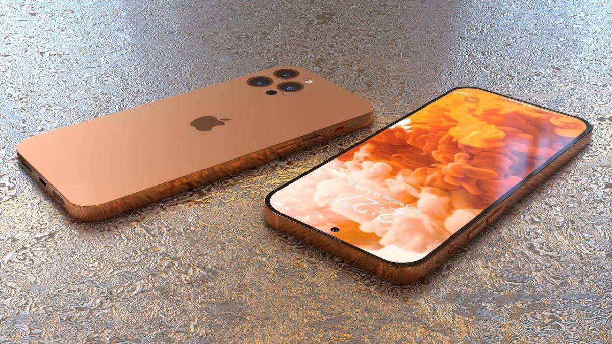 Задняя панель iPhone 14 Max: три камеры и металлический корпус Apple крупным планом