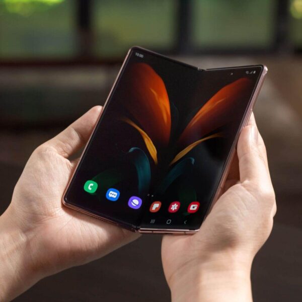 Galaxy Z Fold2 2