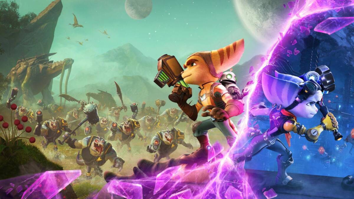 Герои Ratchet & Clank из игры «Сквозь миры» в динамичном боевом эпизоде на обложке
