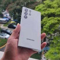 Samsung Galaxy S22 Ultra: утечка макета и варианта памяти 1 ТБ 5 Многоцветные смартфоны vivo X200 FE с крупными камерами задней панели