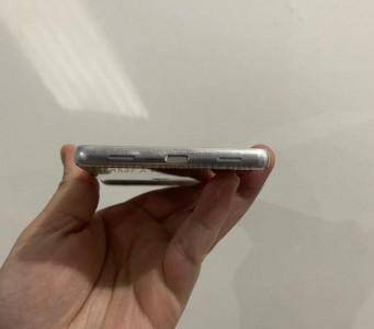 Макет Pixel 6a подтверждает наличие встроенного сканера отпечатков пальцев 4 Беспроводные полноразмерные наушники Nothing Headphone со складной конструкцией