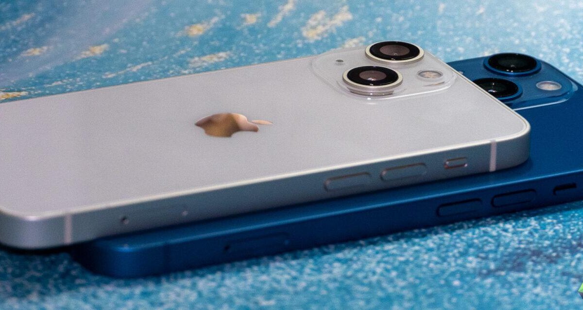 Обзор Apple iPhone 13 mini: удивительный маленький iPhone 38 Задняя панель глянцевая, но смотрится неплохо